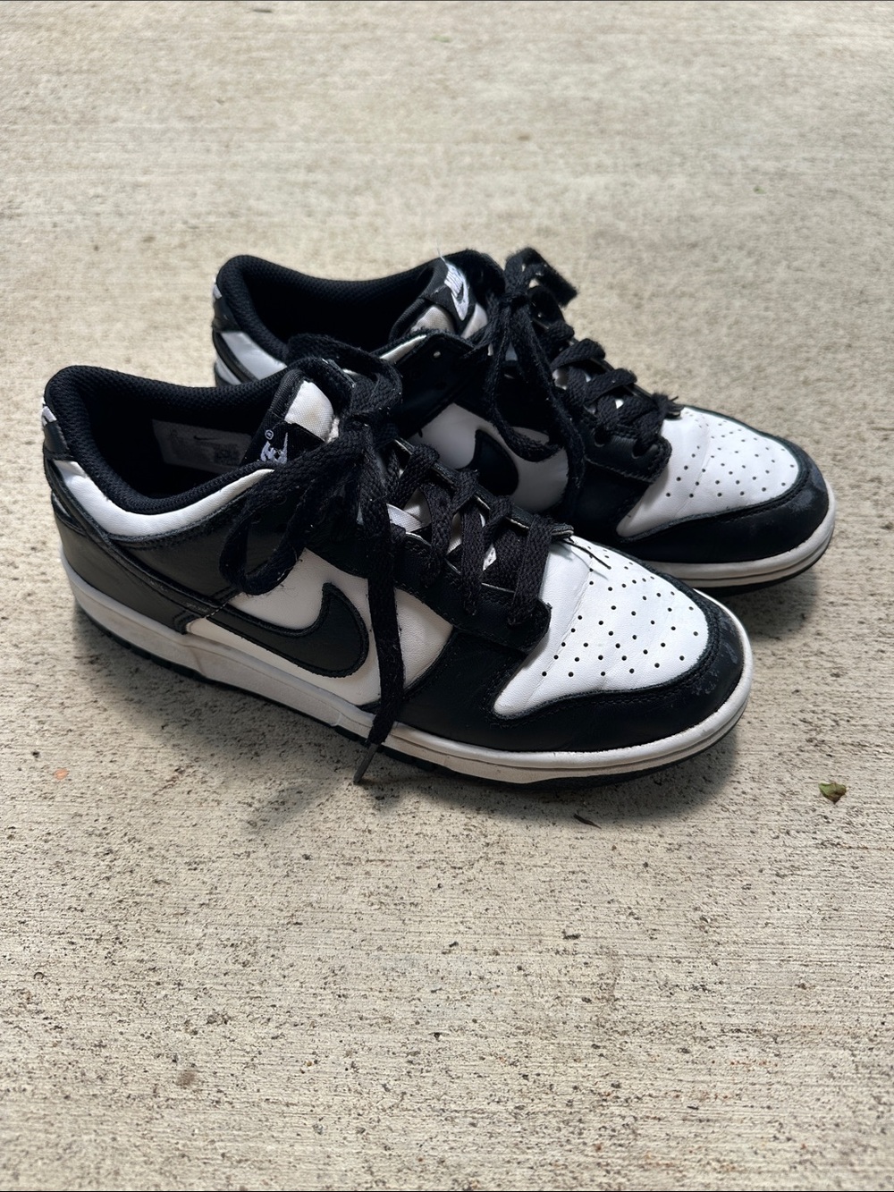 Nike panda dunks size 6